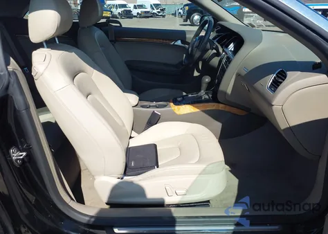 2010 Audi A5 2.0T Premium z USA, uszkodzony, nr VIN WAUVFAFH0AN022427